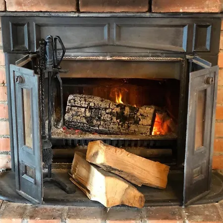 Nasa Prica Vikendica